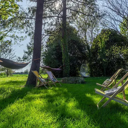 Mieux Qu'a L'hotel ! #1 Bed & Breakfast Le Port-des-Barques