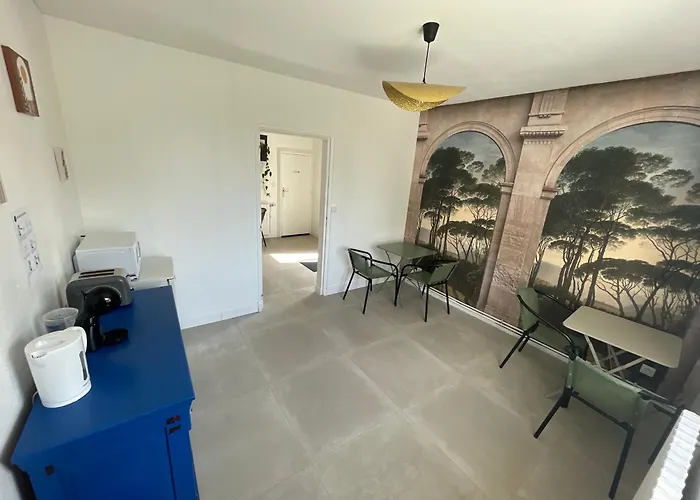 Mieux Qu'a L'hotel ! #1 Bed and breakfast